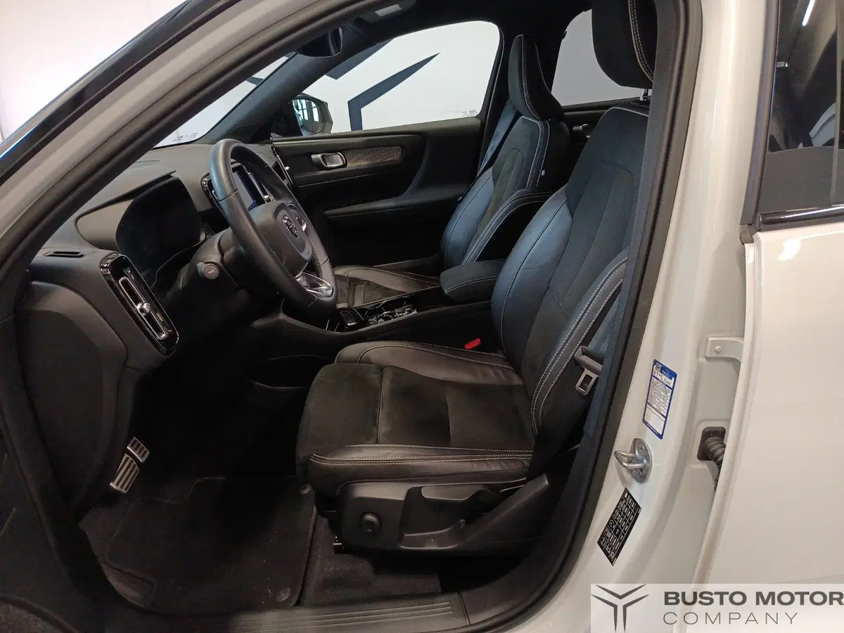 Volvo XC40 usata a Varese (8)