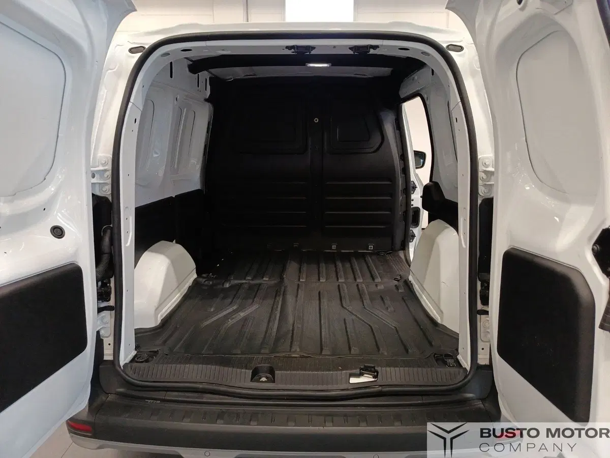 Nissan Townstar usata a Varese (7)