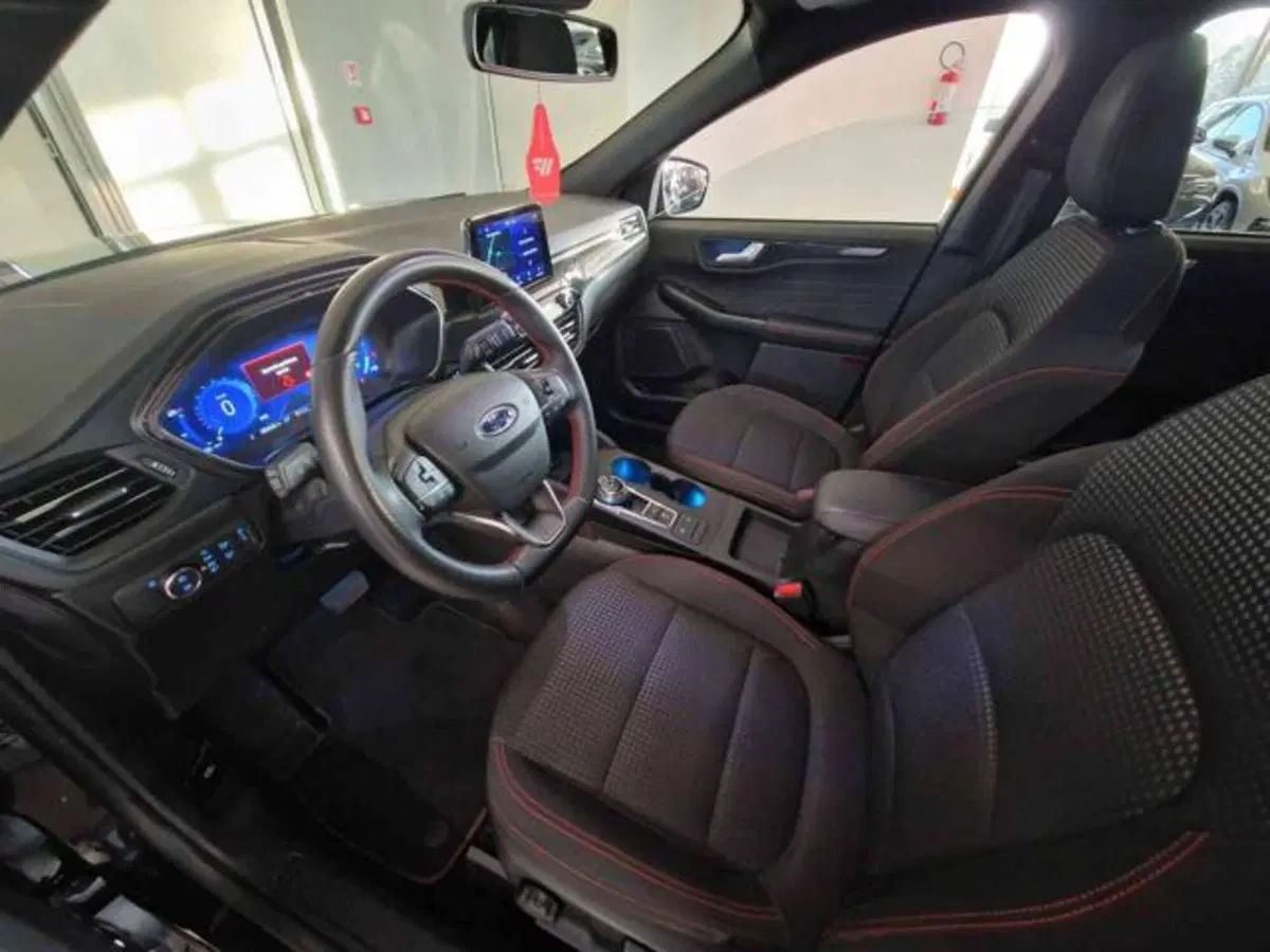 Ford Kuga usata a Bologna (8)