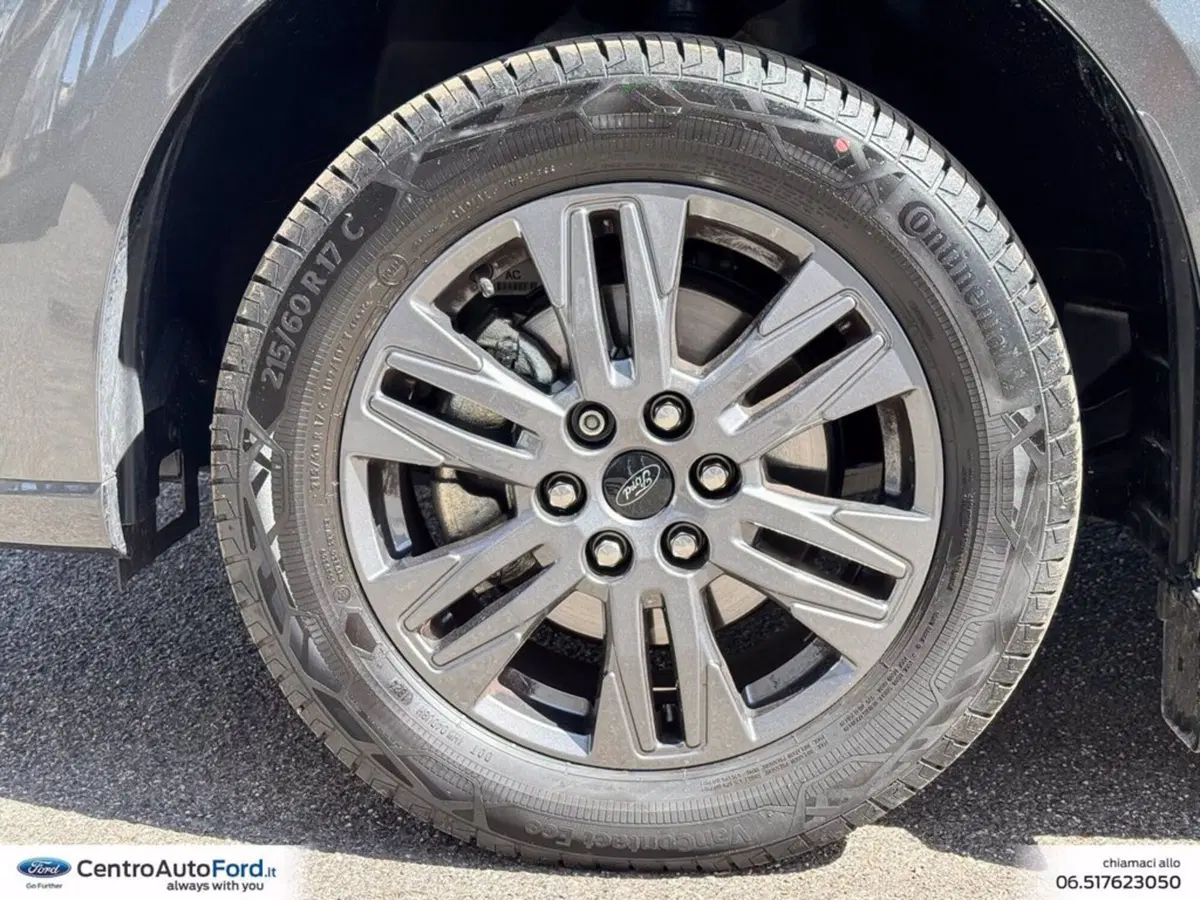 Ford Tourneo Custom usata a Roma (15)