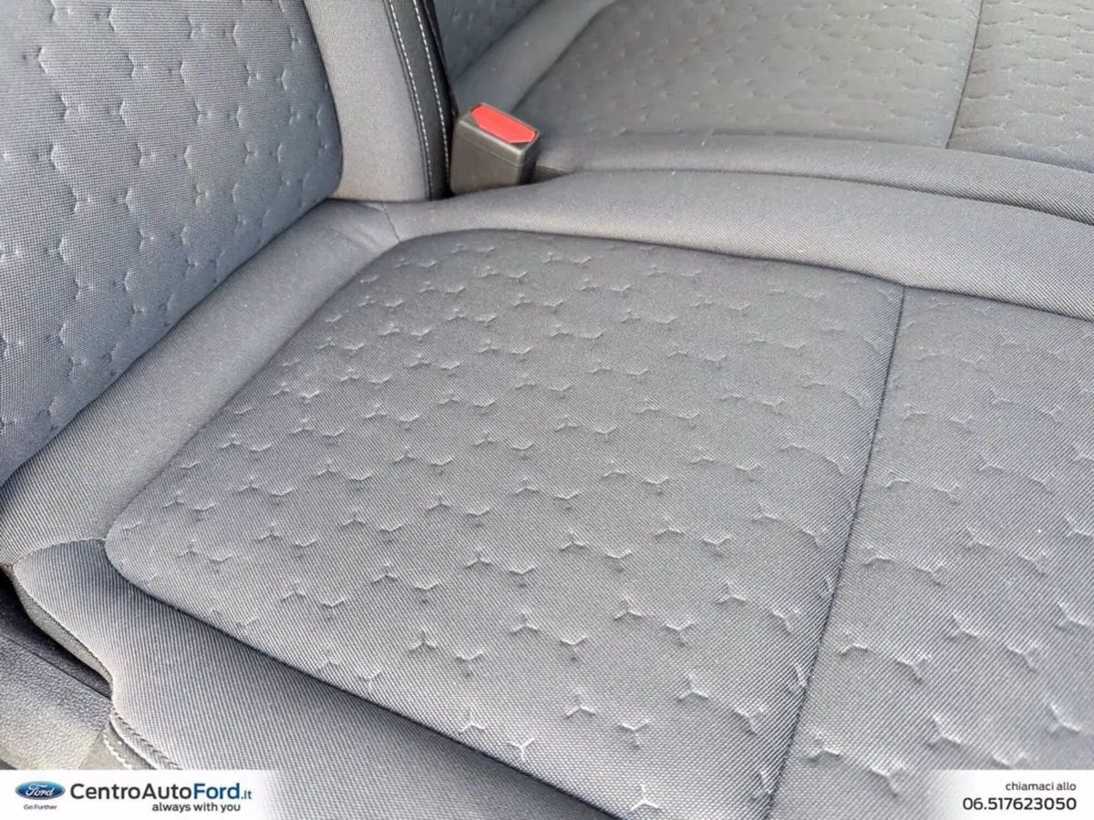 Ford Tourneo Custom usata a Roma (8)