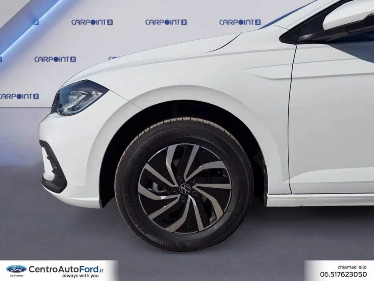Volkswagen Polo nuova a Roma (14)