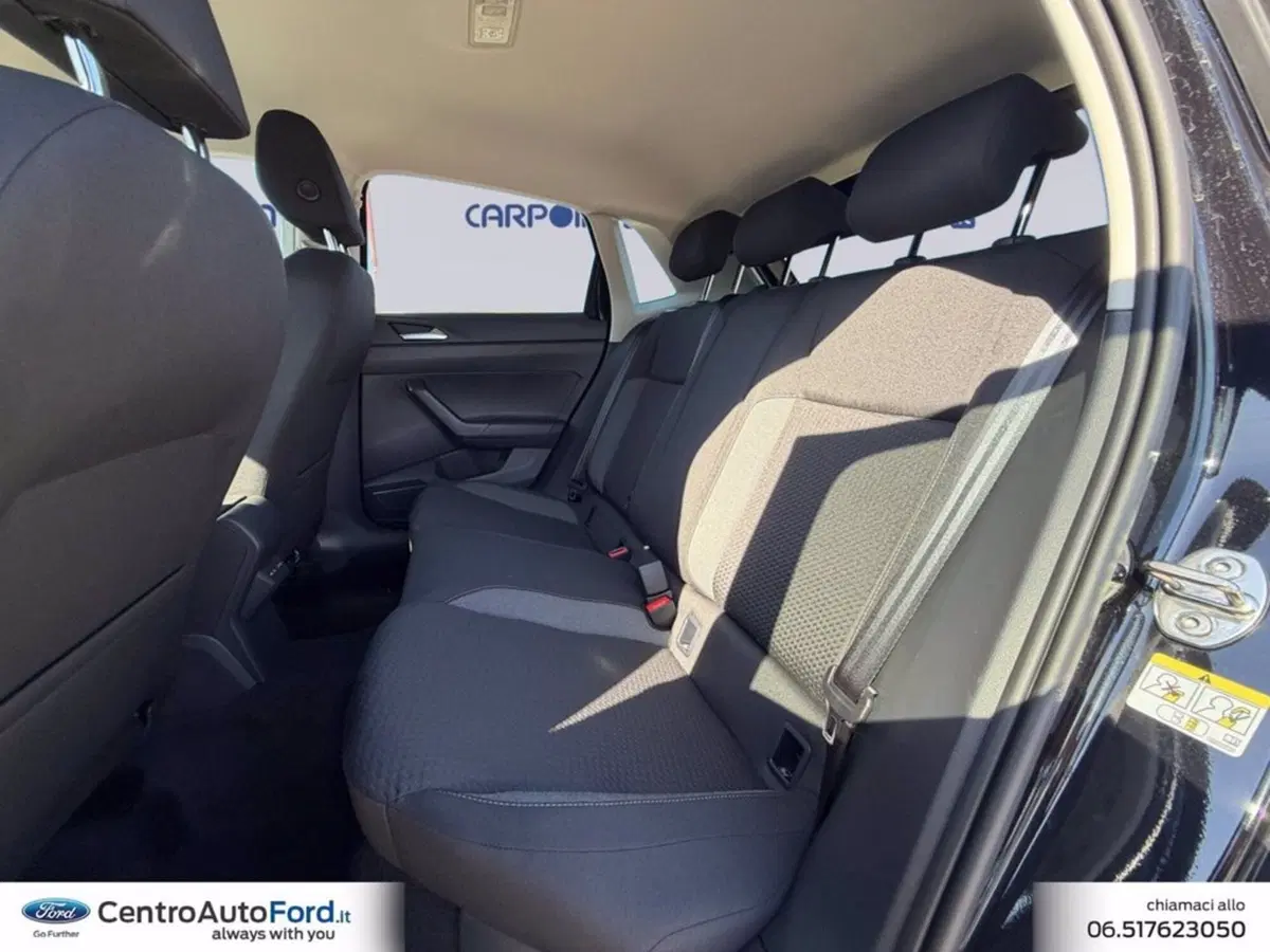 Volkswagen Polo nuova a Roma (13)