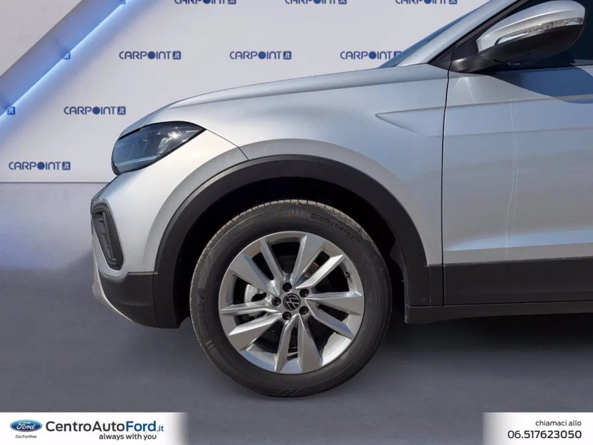 Volkswagen T-Cross nuova a Roma (14)