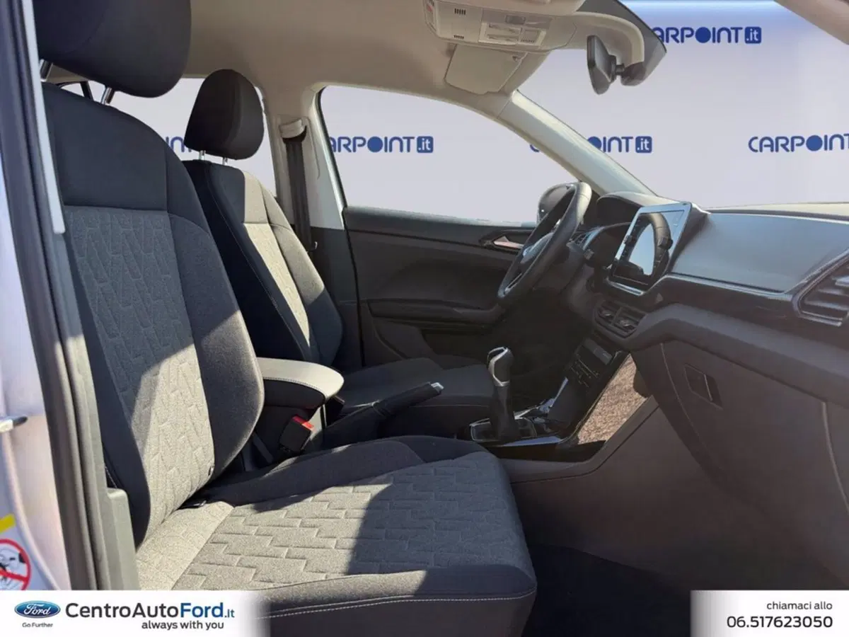 Volkswagen T-Cross nuova a Roma (15)