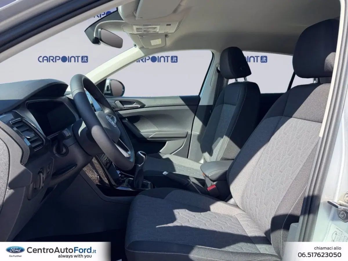Volkswagen T-Cross nuova a Roma (9)