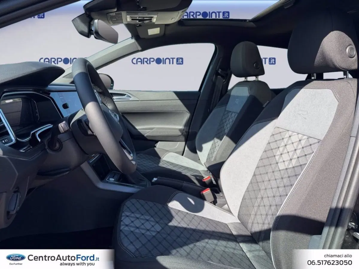 Volkswagen Taigo nuova a Roma (9)