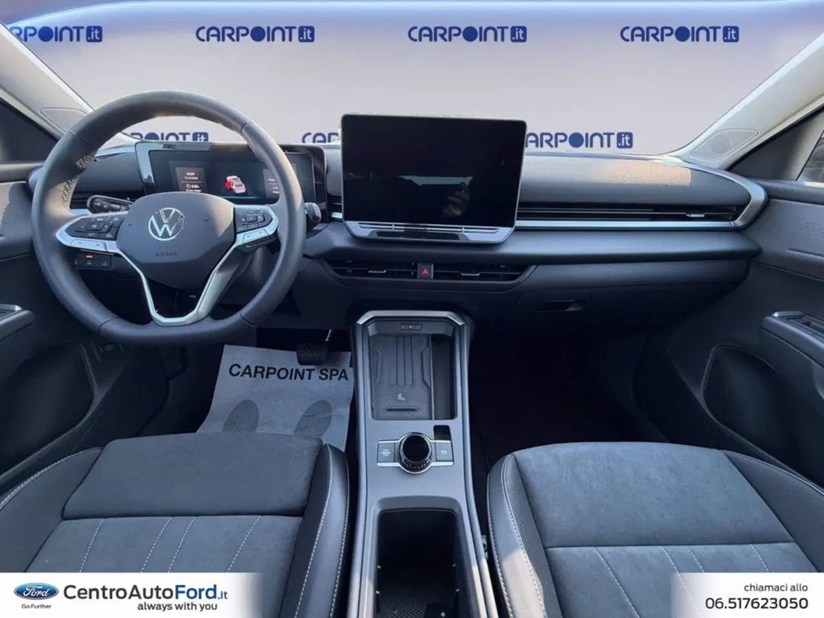 Volkswagen T-Roc nuova a Roma (10)