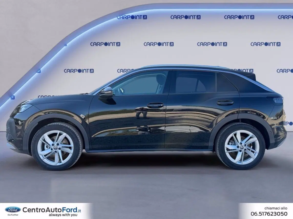 Volkswagen T-Roc nuova a Roma (2)