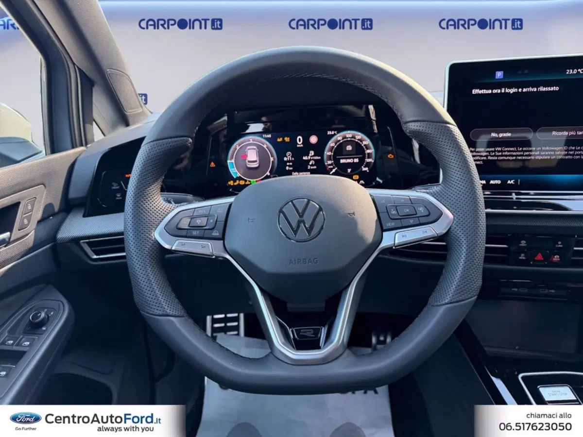 Volkswagen Golf Variant nuova a Roma (12)