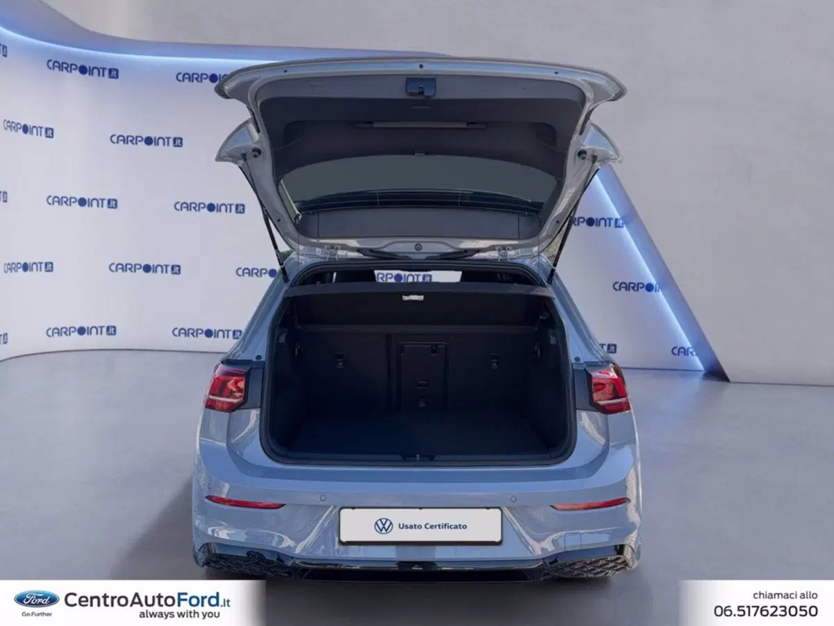 Volkswagen Golf Variant nuova a Roma (17)
