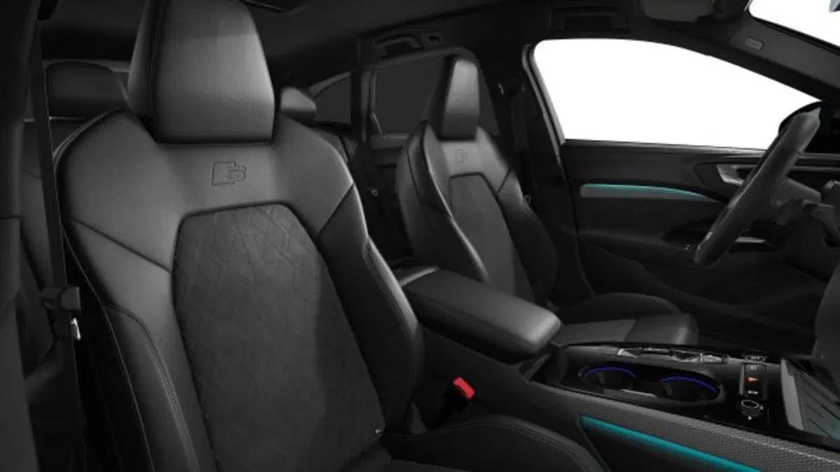 Audi A4 Avant nuova a Treviso (7)