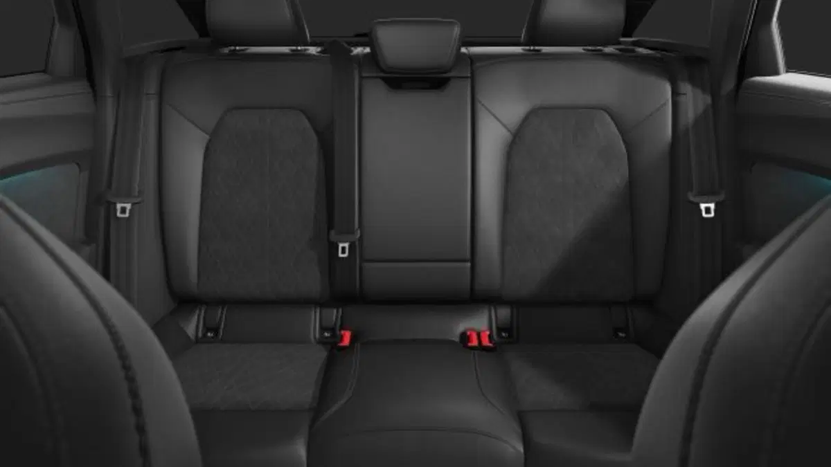 Audi A4 Avant nuova a Treviso (9)