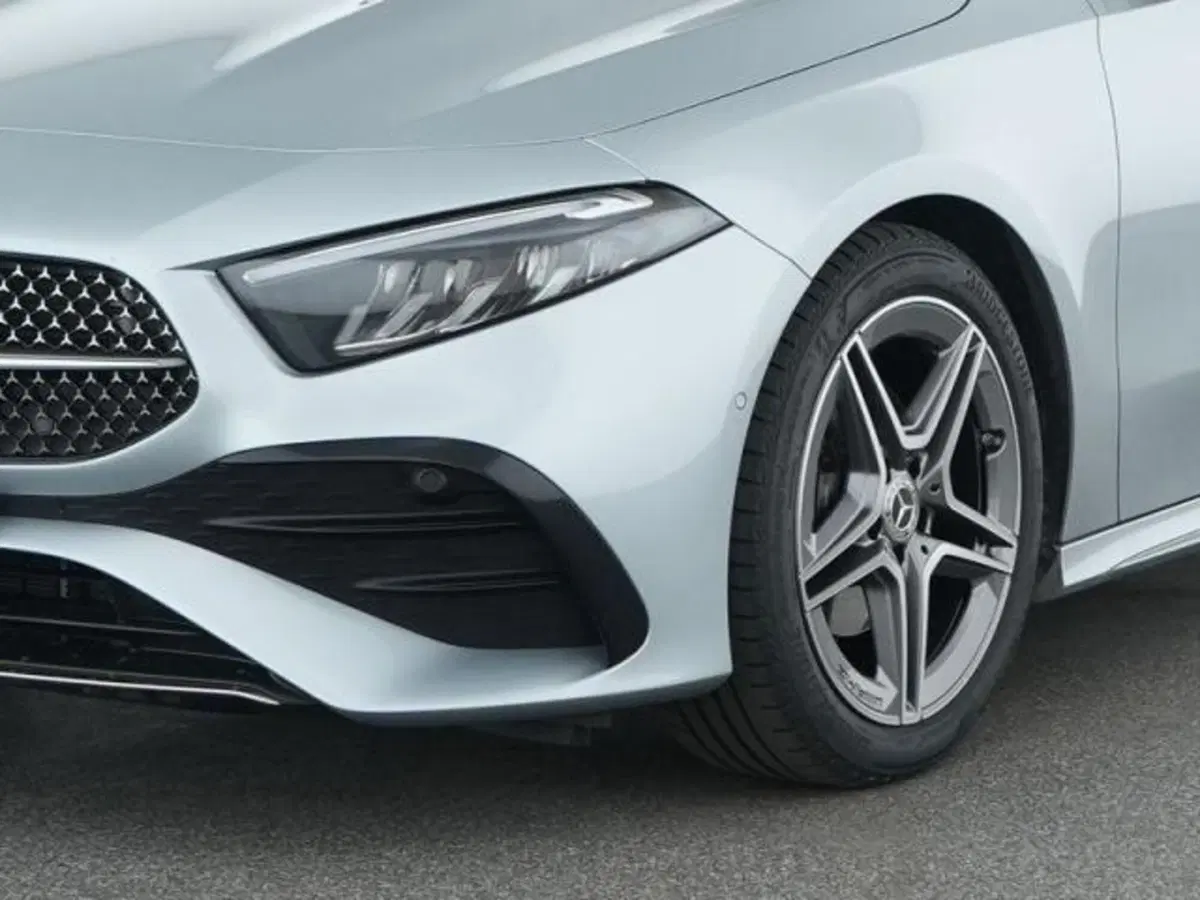 Mercedes-Benz Classe A usata a Milano (2)