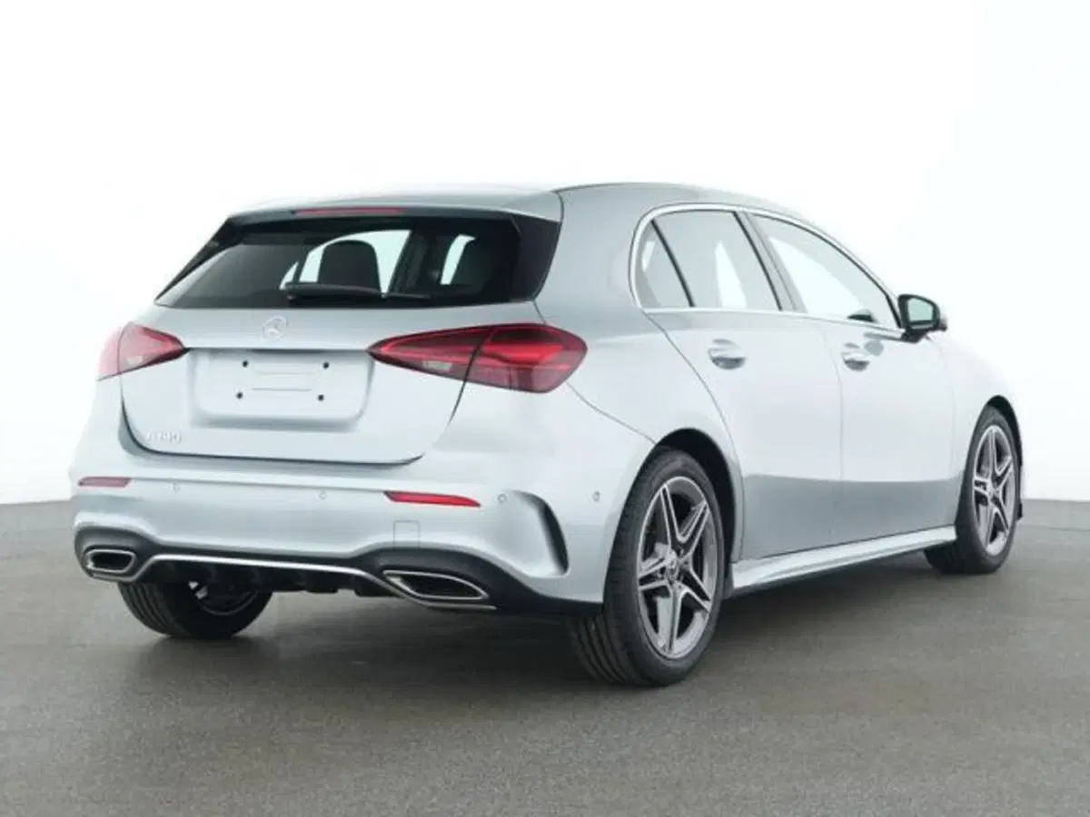 Mercedes-Benz Classe A usata a Milano (3)