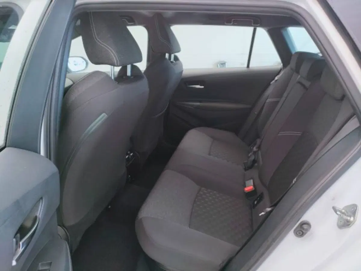 Toyota Corolla Touring Sports usata a Teramo (16)