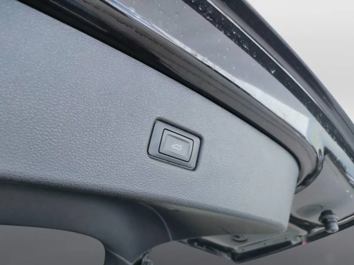 Audi Q5 Sportback usata a Teramo (13)