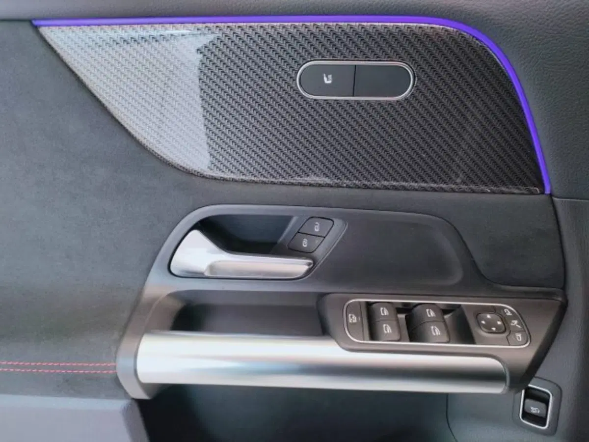 Mercedes-Benz GLA SUV usata a Teramo (15)