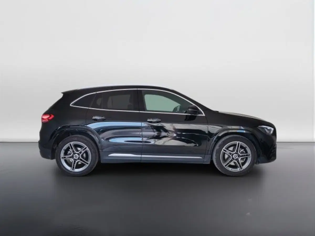 Mercedes-Benz GLA SUV usata a Teramo (4)