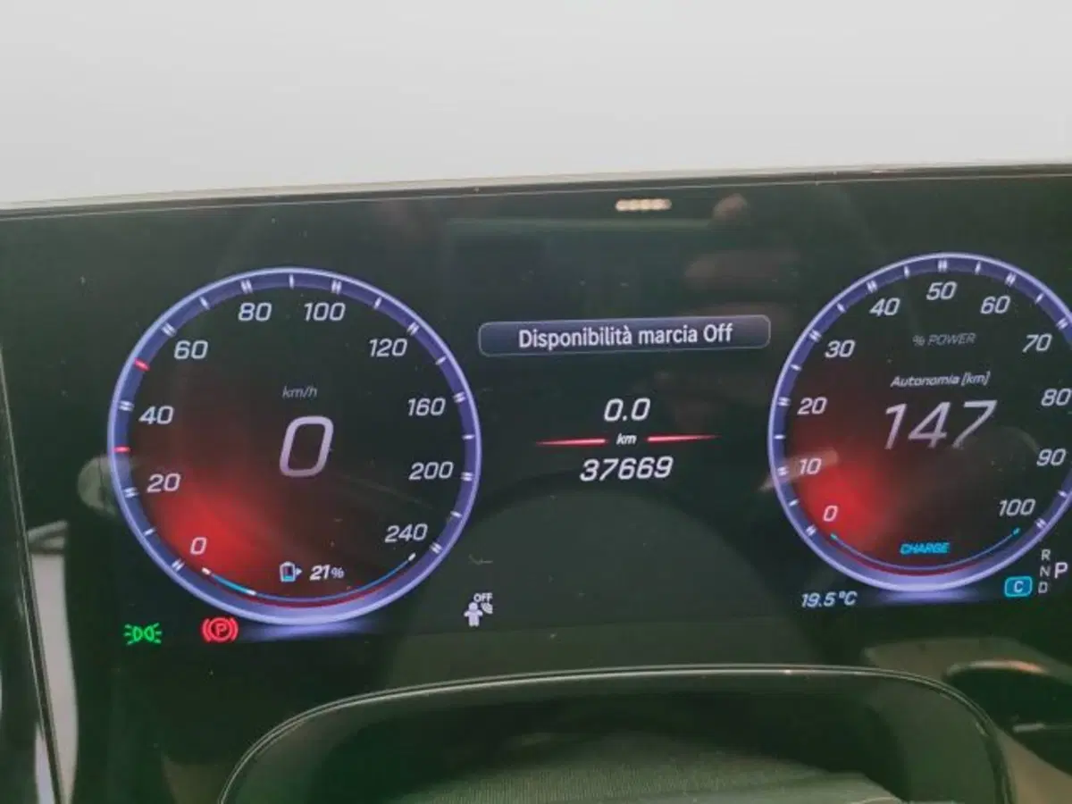 Mercedes-Benz CLA usata a Teramo (20)