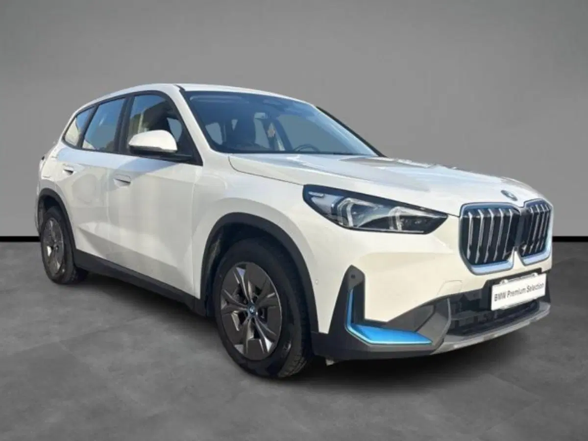 BMW iX1 usata a Verona (16)