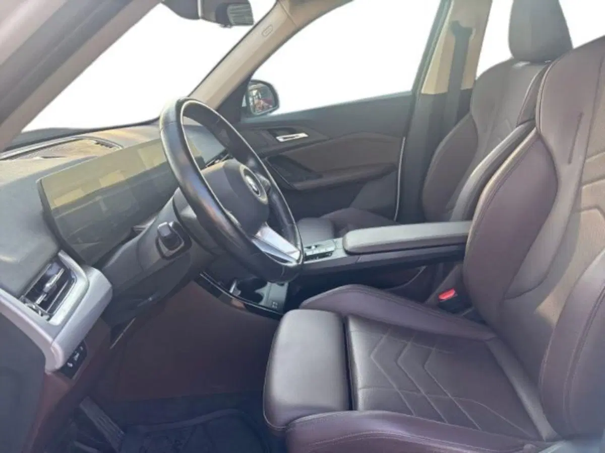 BMW iX1 usata a Verona (9)