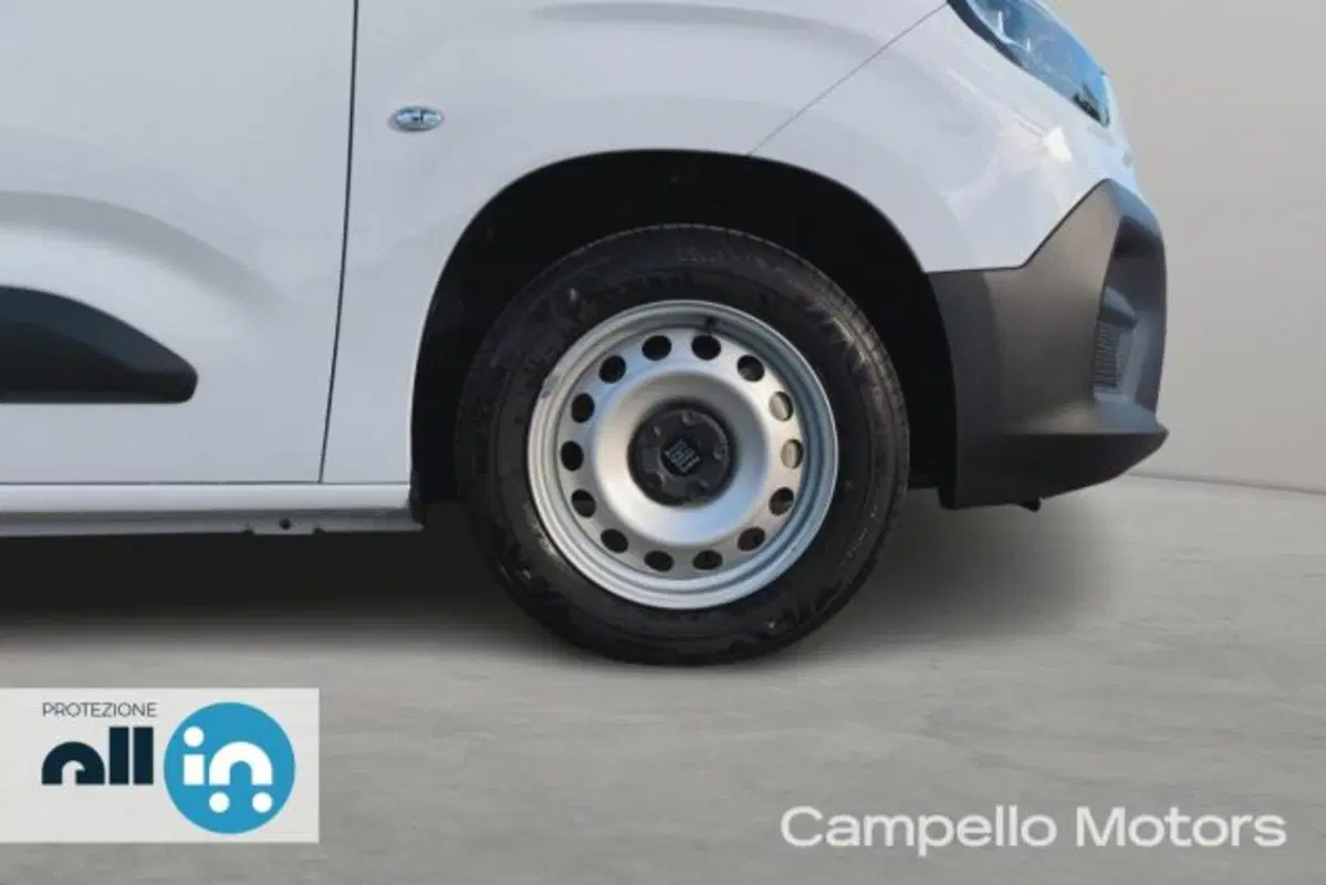 Fiat Doblò Furgone nuova a Venezia (18)