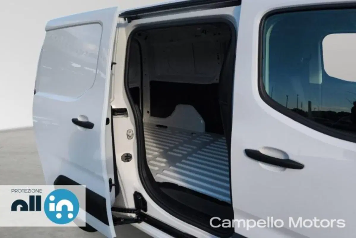Fiat Doblò Furgone nuova a Venezia (5)