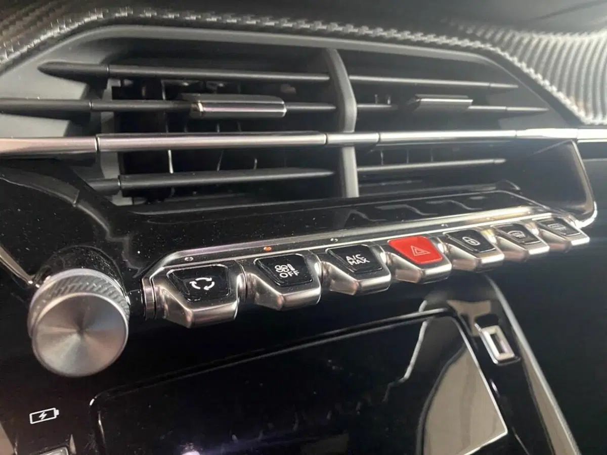Peugeot 2008 usata a Torino (11)