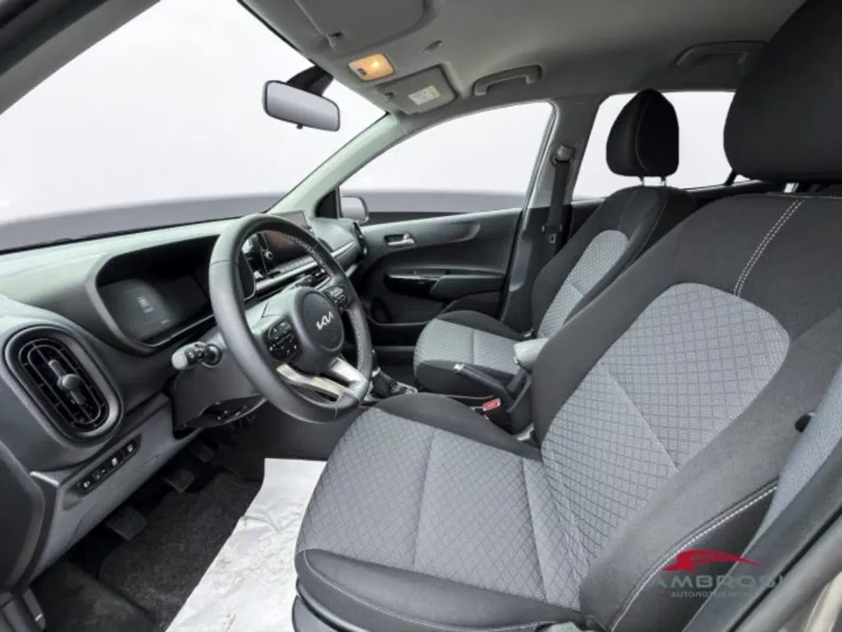 Kia Picanto nuova a Perugia (10)