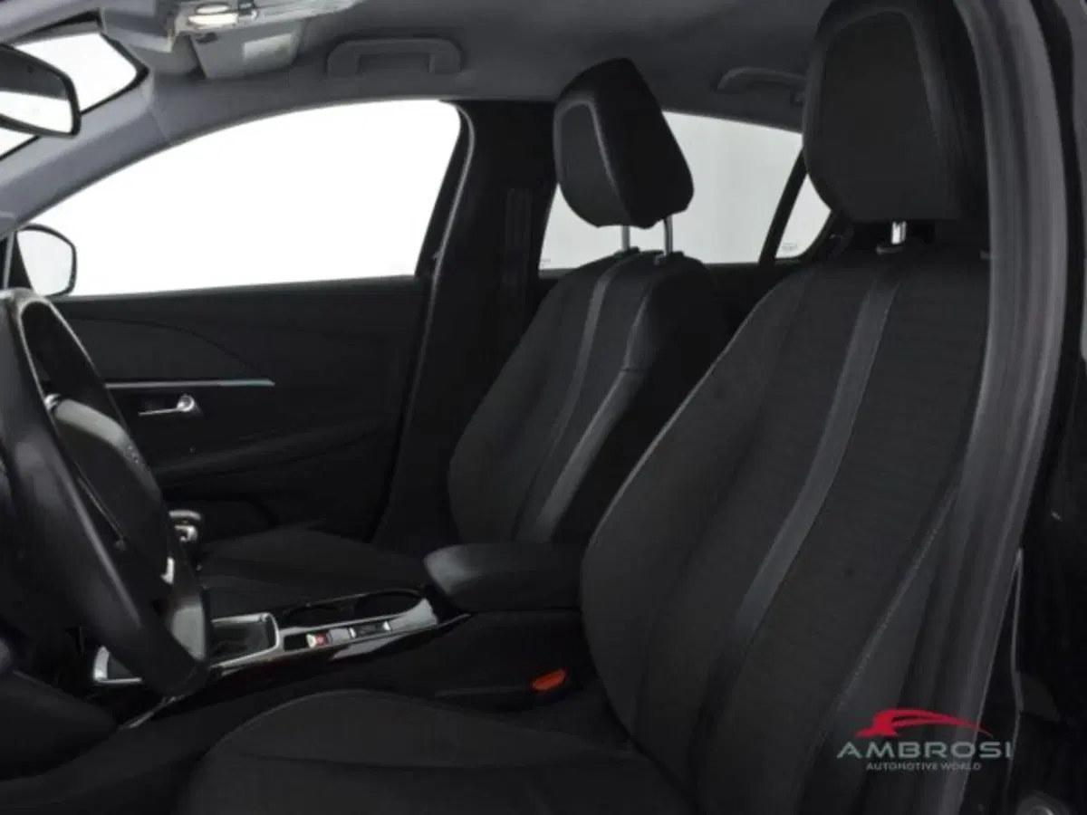 Peugeot 208 usata a Perugia (9)