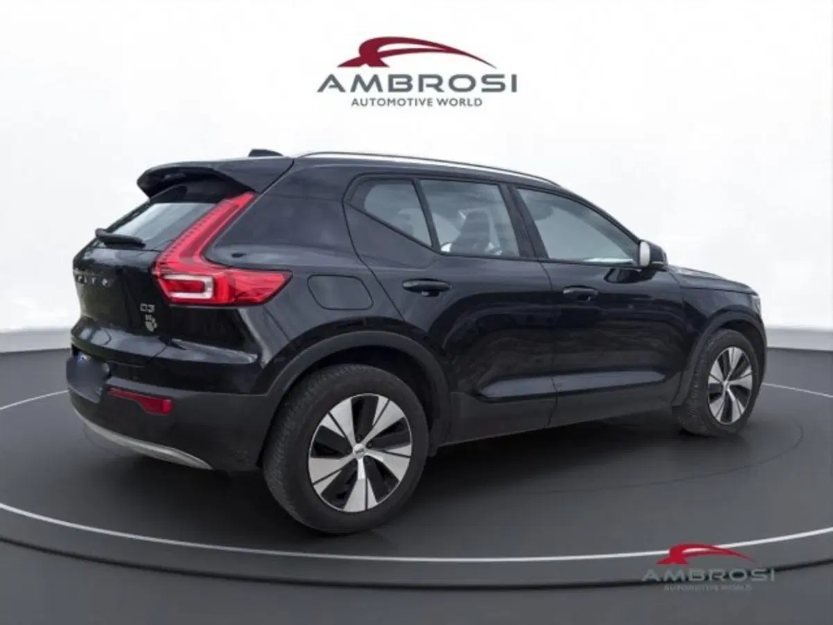Volvo XC40 usata a Perugia (3)