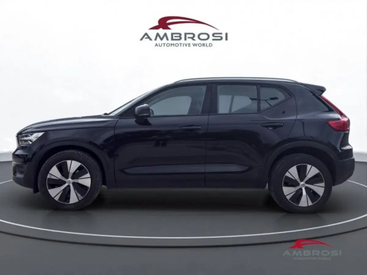 Volvo XC40 usata a Perugia (6)