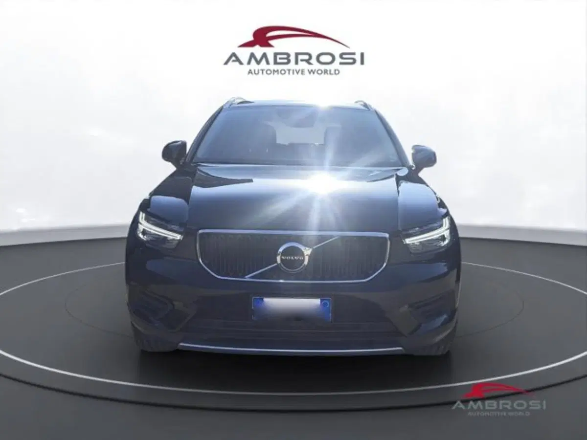 Volvo XC40 usata a Perugia (7)