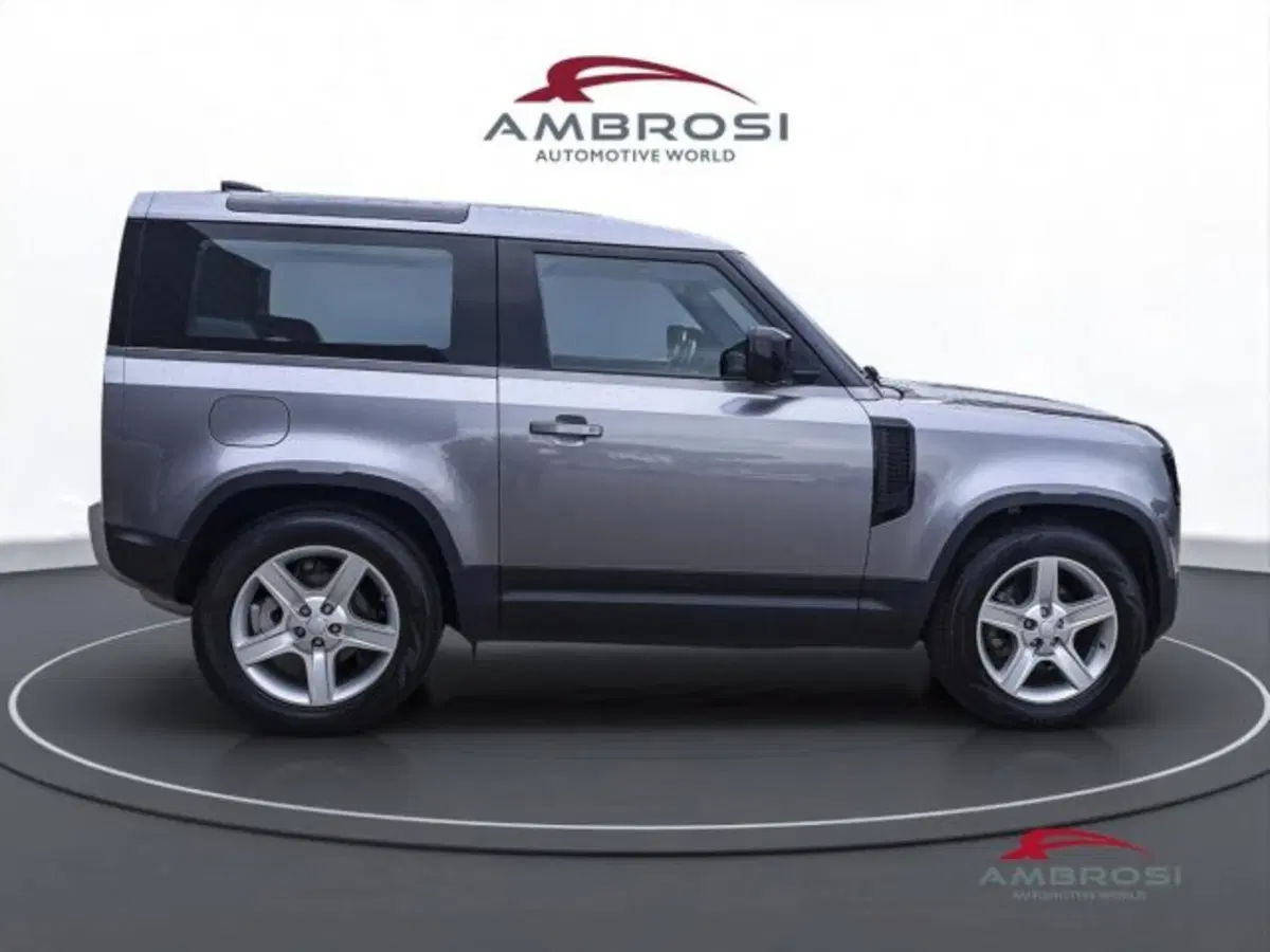 Land Rover Defender usata a Perugia (5)