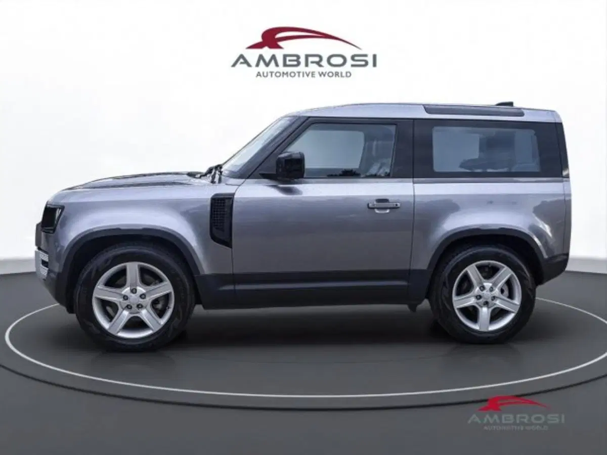 Land Rover Defender usata a Perugia (6)