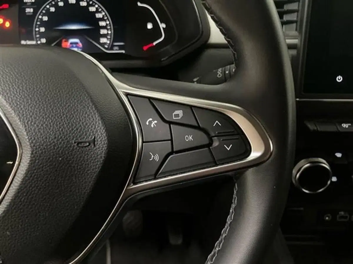 Renault Captur usata a Como (17)