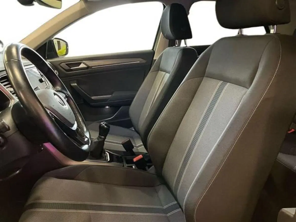 Volkswagen T-Roc usata a Como (10)