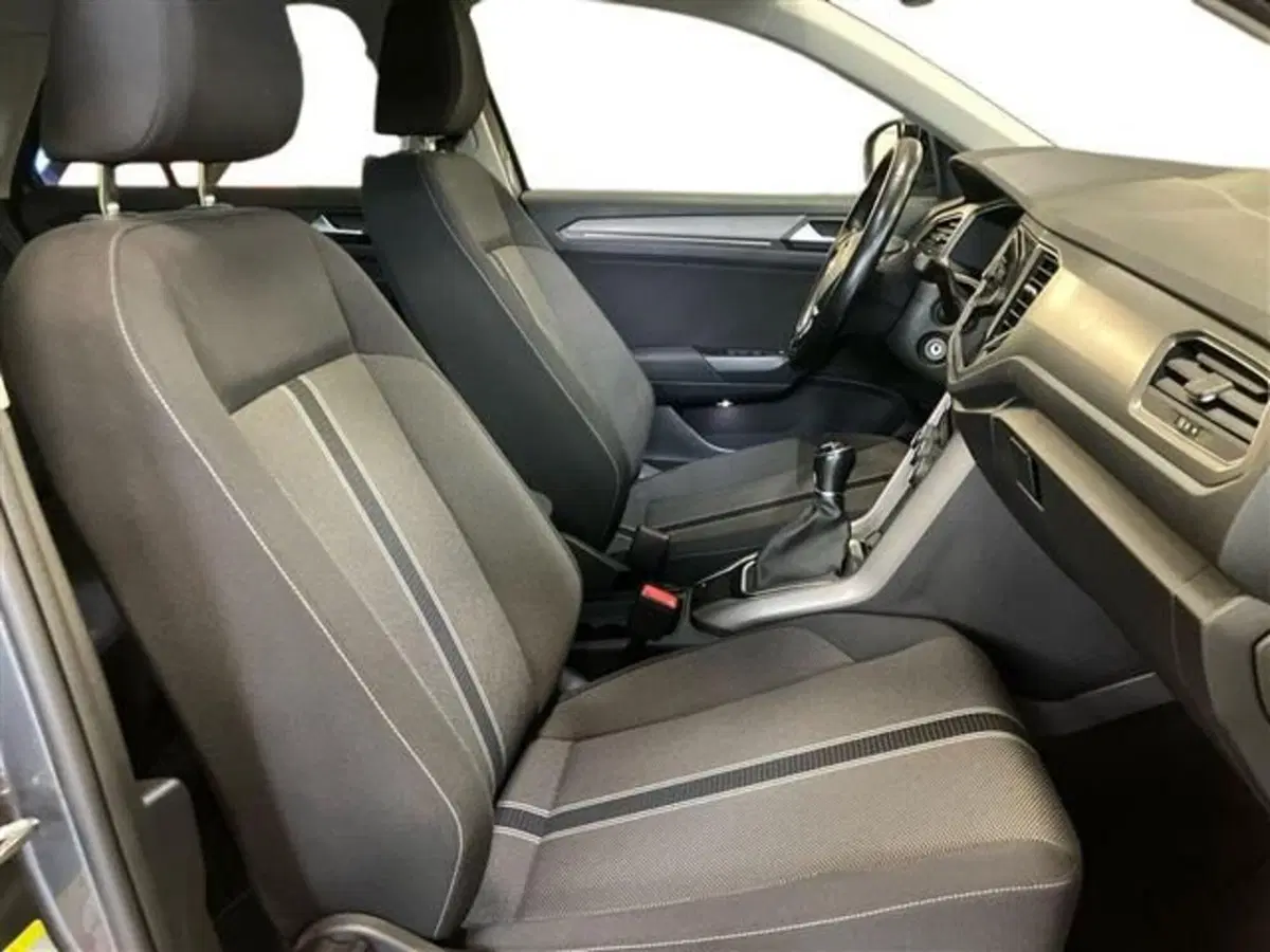 Volkswagen T-Roc usata a Como (11)