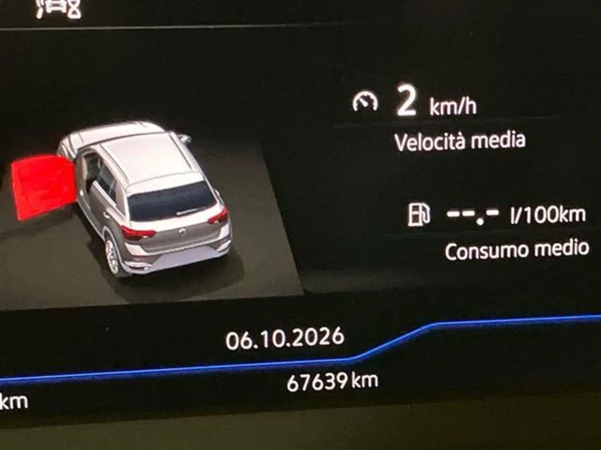 Volkswagen T-Roc usata a Como (13)