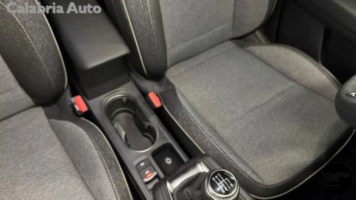 Renault Captur nuova a Reggio Calabria (17)