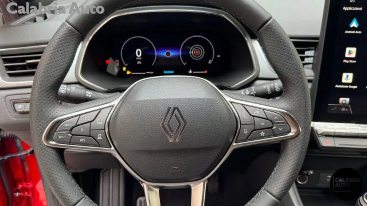 Renault Captur nuova a Reggio Calabria (7)