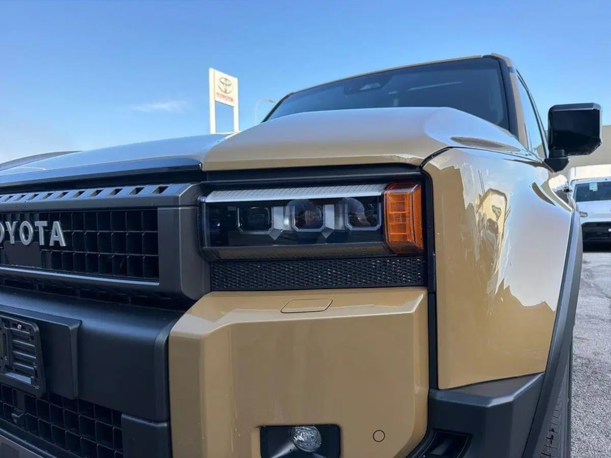 Toyota Land Cruiser nuova a Vicenza (13)