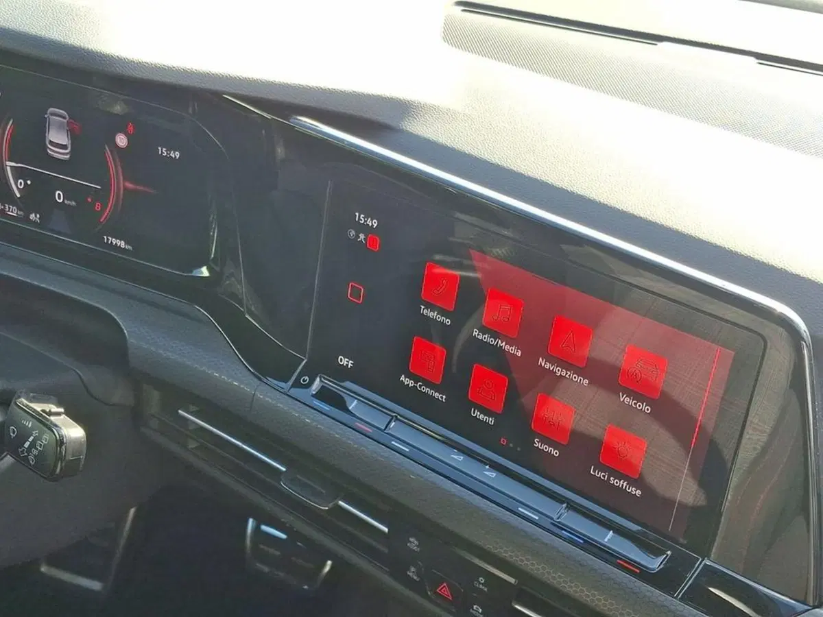Volkswagen Golf usata a Roma (10)