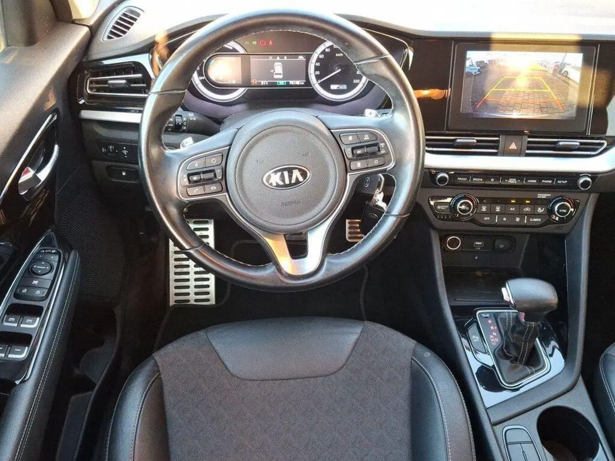 Kia Niro usata a Roma (5)
