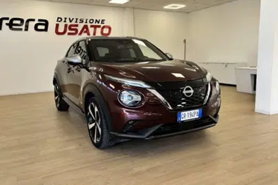 Nissan Juke 1.6 hev N-Connecta del 2023 usata a Fondi