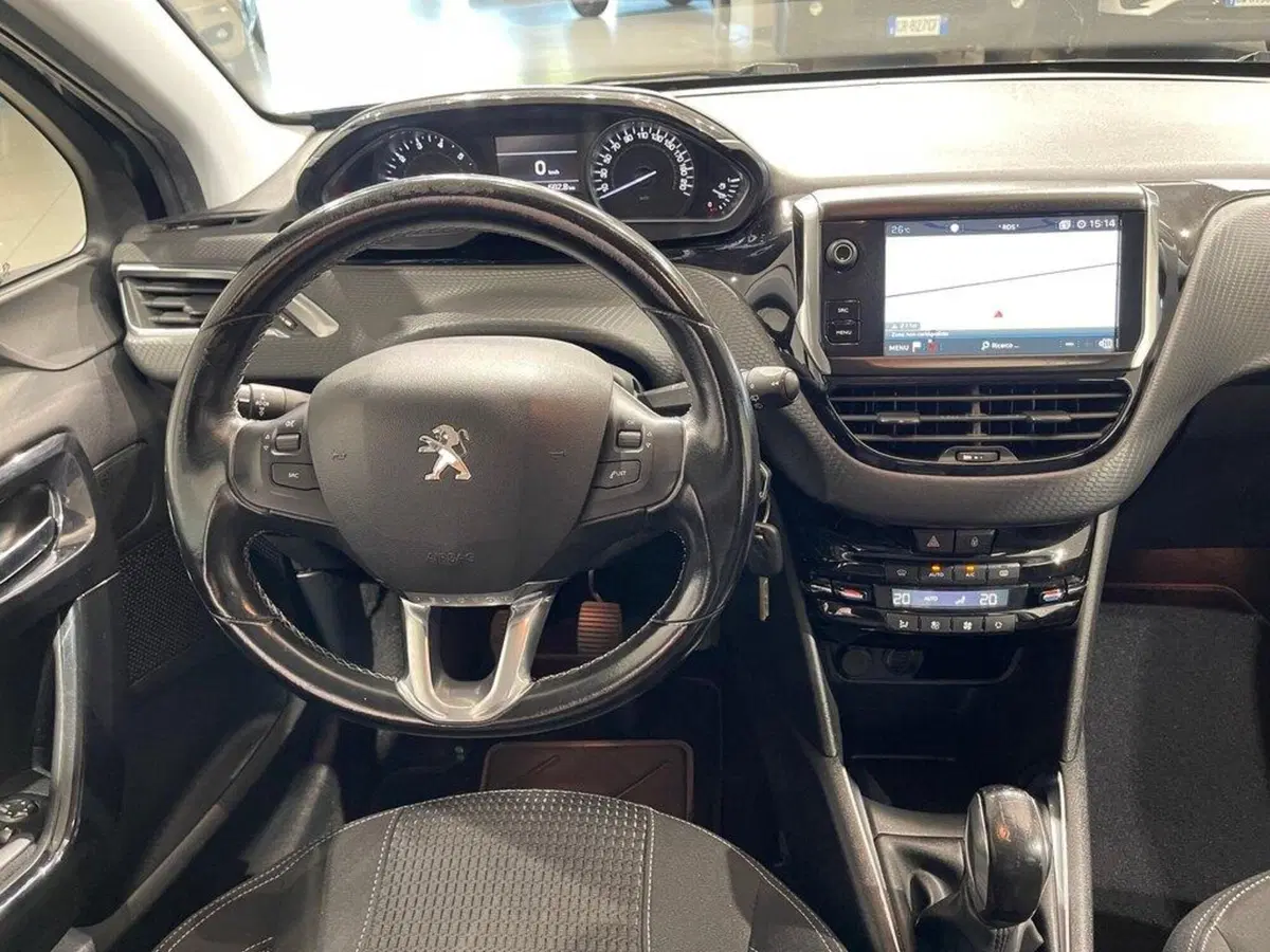 Peugeot 208 usata a Sondrio (13)