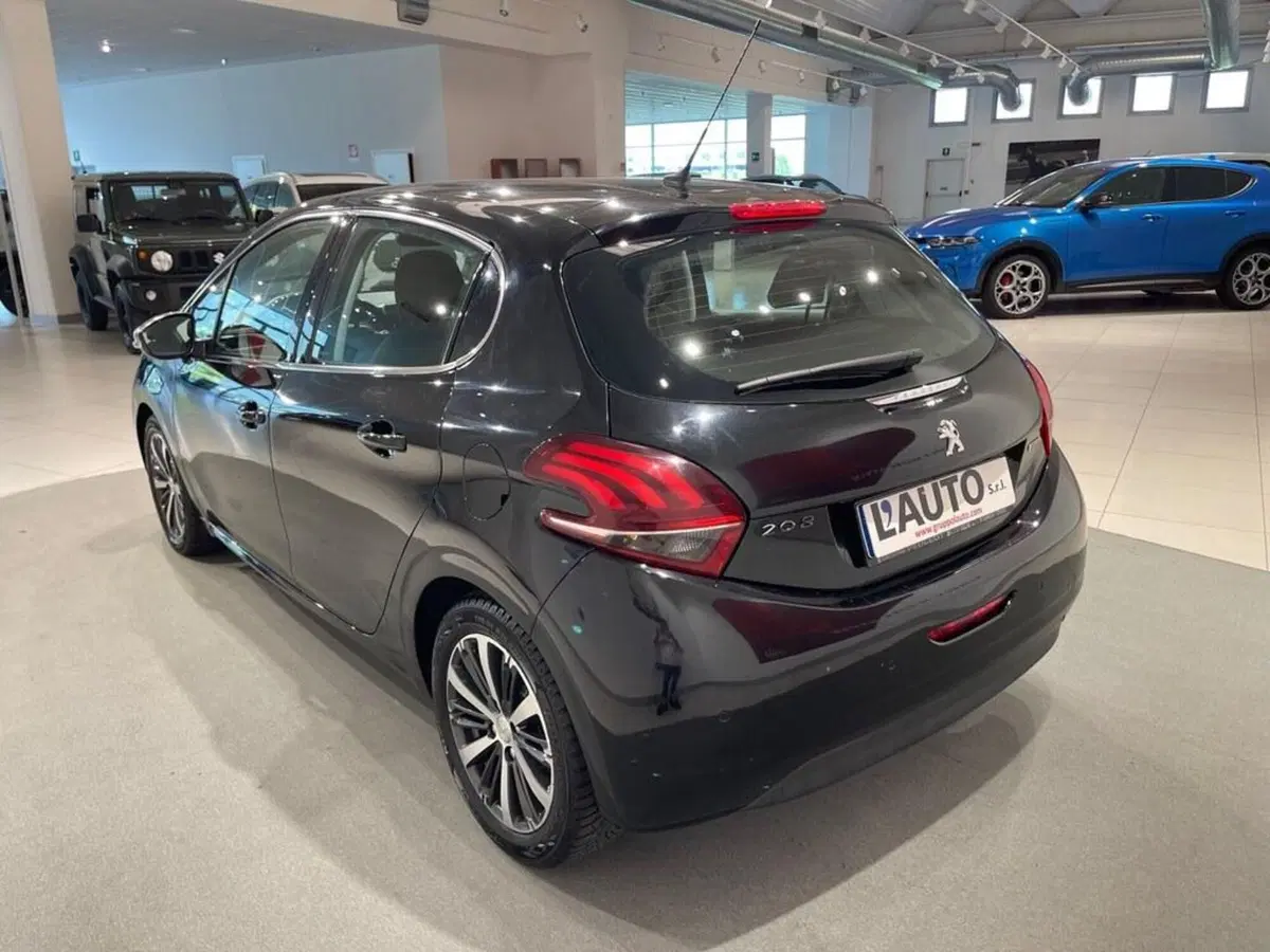 Peugeot 208 usata a Sondrio (5)