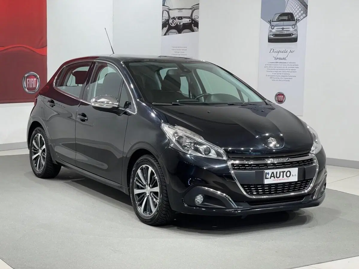 Peugeot 208 usata a Sondrio (7)