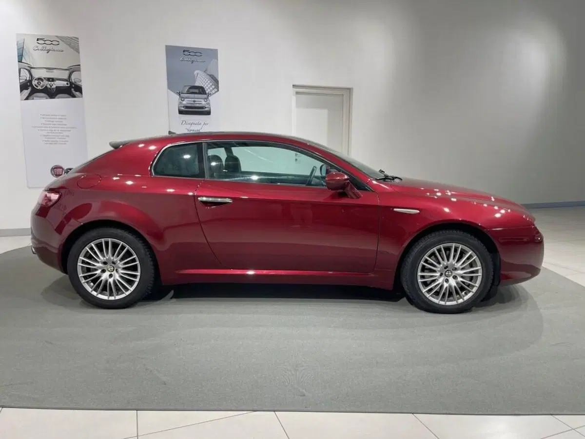 Alfa Romeo Brera usata a Sondrio (6)